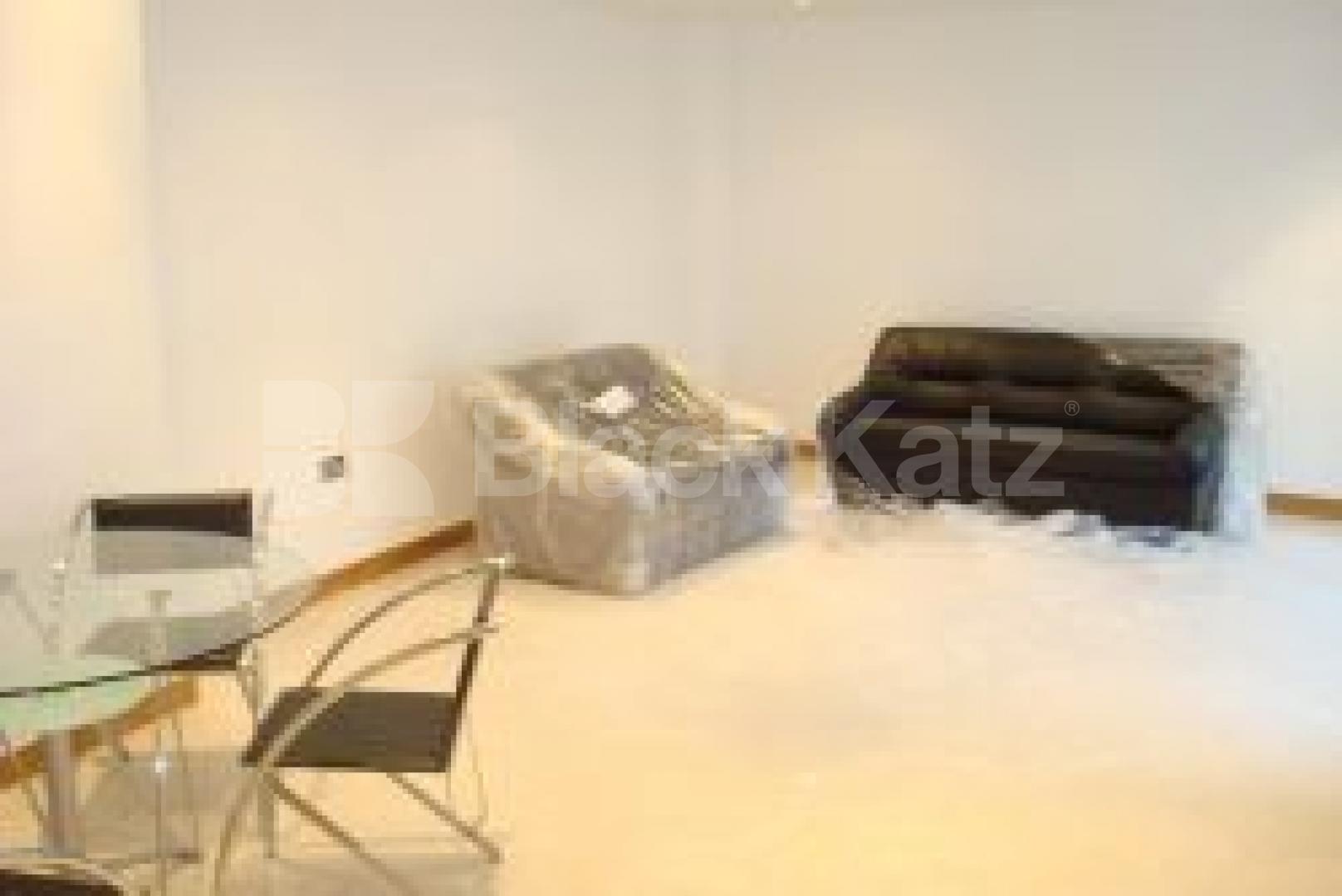 			4 Bedroom, 1 bath, 1 reception Flat			 Tavistock Terrace, TUFNELL PARK N19